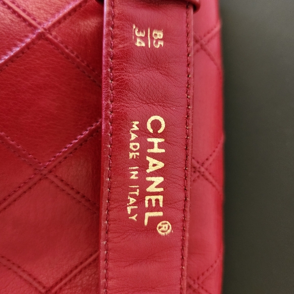 Chanel CC Turn Lock Matellase Belt Bag Lipstick Red + Entrupy COA - Picture 9 of 16